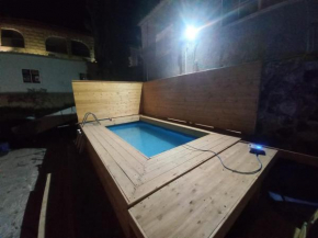Отель Mivtsa Lot 39 Apartments  Арад